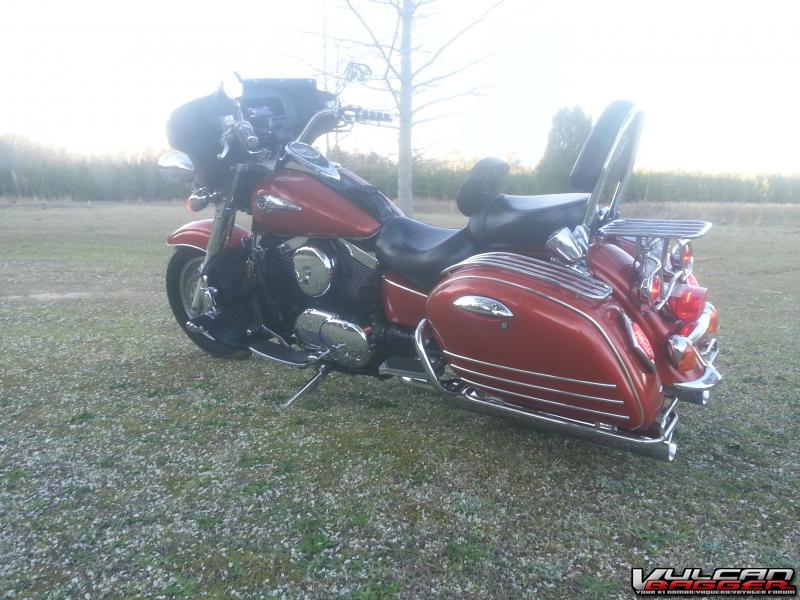 Nomad 1500 

Cobra baggers.. have sound file on youtube
airlites... chrome trim... lowered..